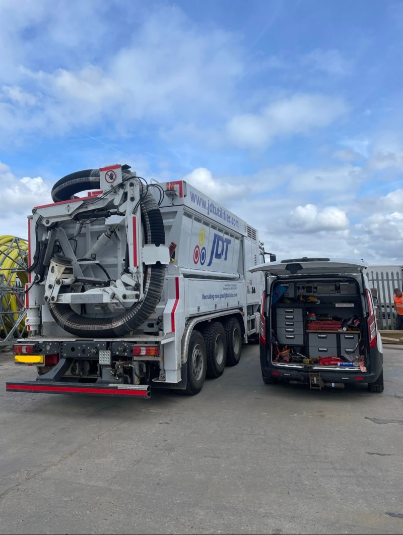 vacuum excavator servicing tools in van